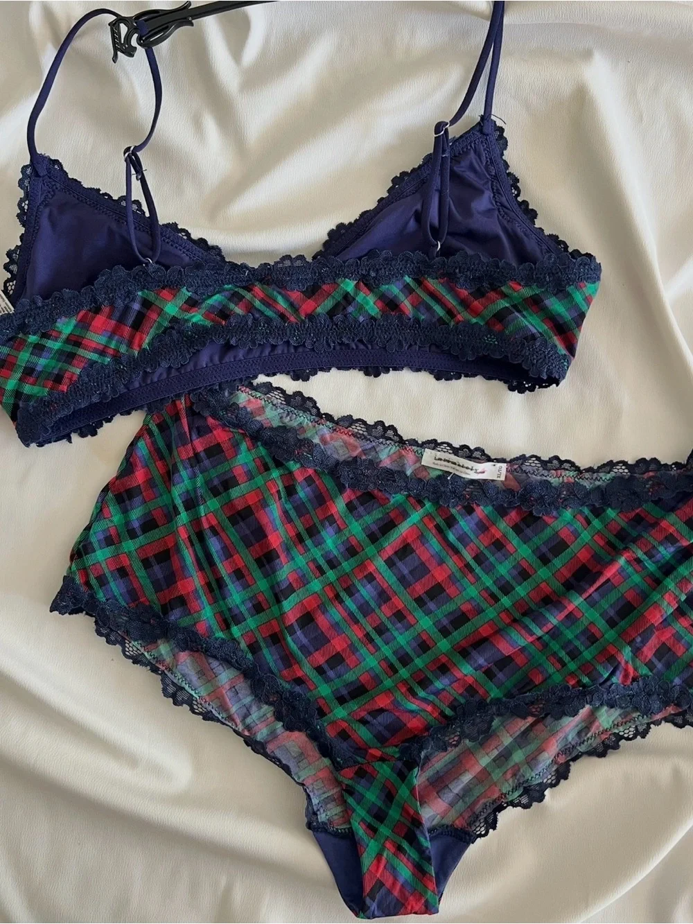 NWOT Free People Intimately Set 🍒✨